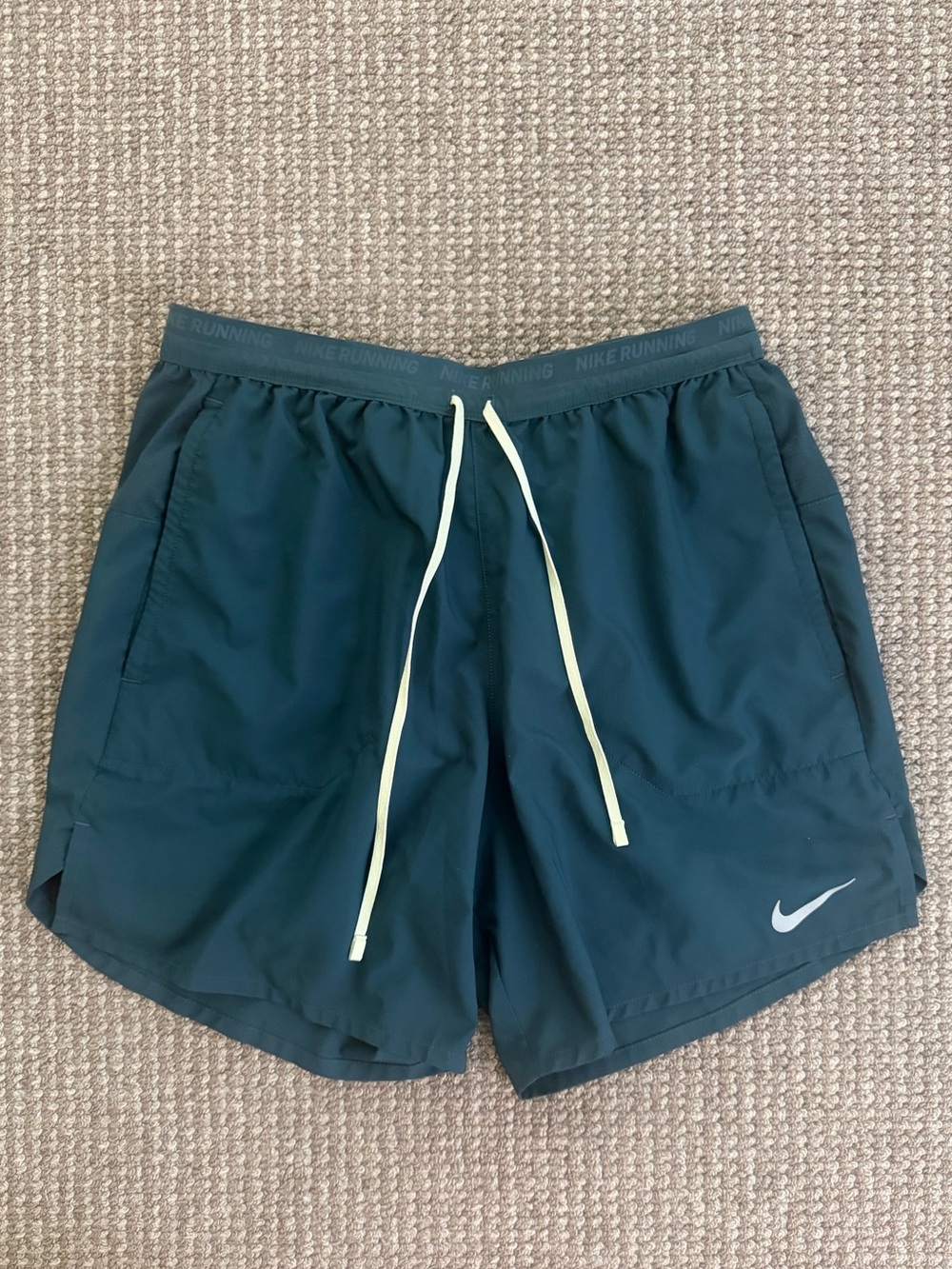Nike Stride Dri-Fit 7” Running Shorts with Liner - Teal - Medium